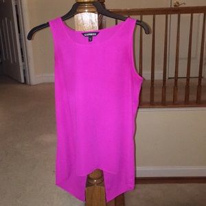 Flowy open back fuchsia sleeveless blouse